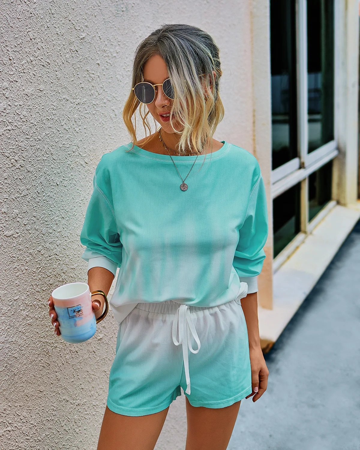 

2022 Spring/Summer New Women's Two-piece Suit, Fashion Casual Striped Long-sleeved Gradient Color Tie-dye Women's Suits