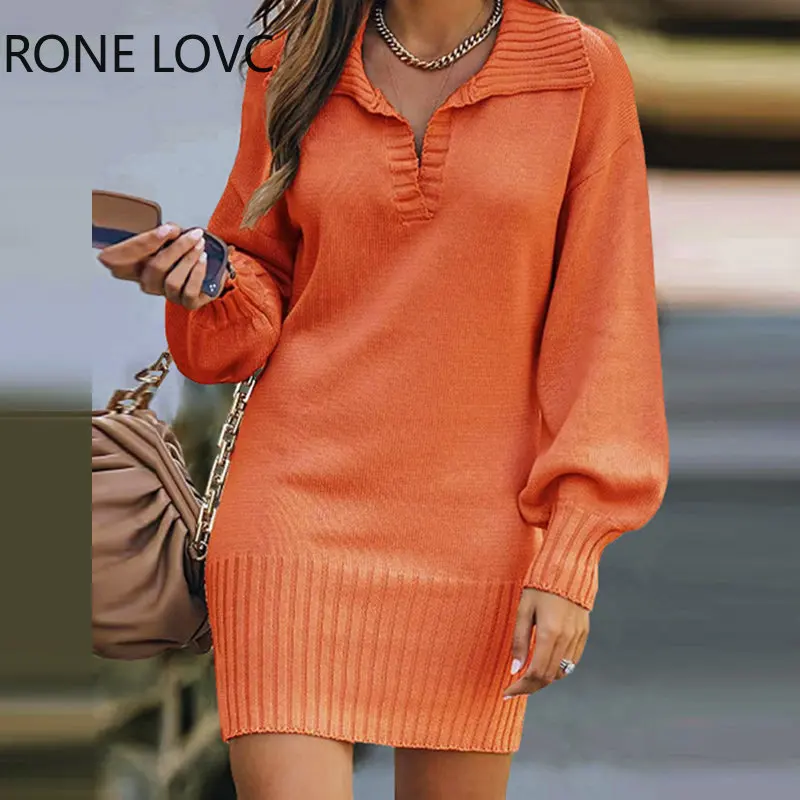 

Женская прямая блузка с отложным воротником и длинными рукавами