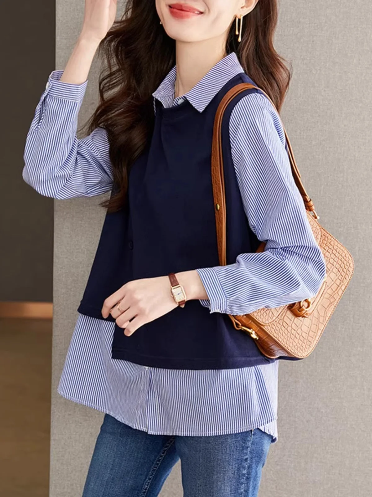 Распродажа сбор утечек ~ Прилавок из шкафа Элегантные универсальные рубашки в