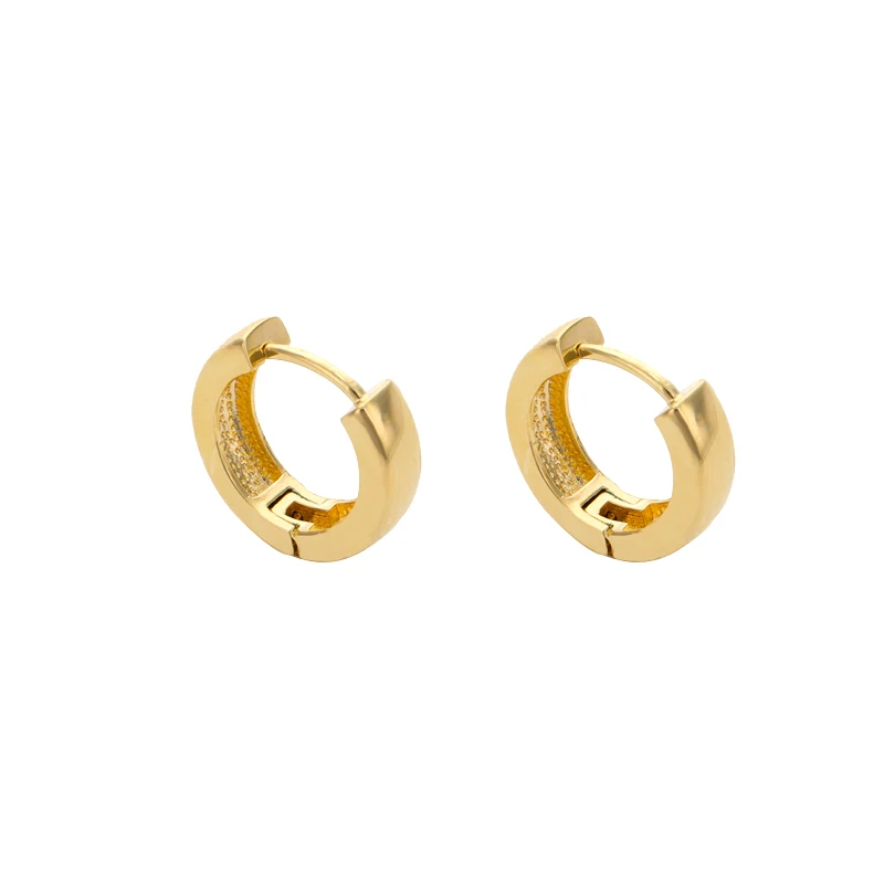 

2023 New Classic Smooth Metal Hoop Earrings For Woman Exquisite Fashion Korean Jewelry Temperament Girl's Daily Wear Earring