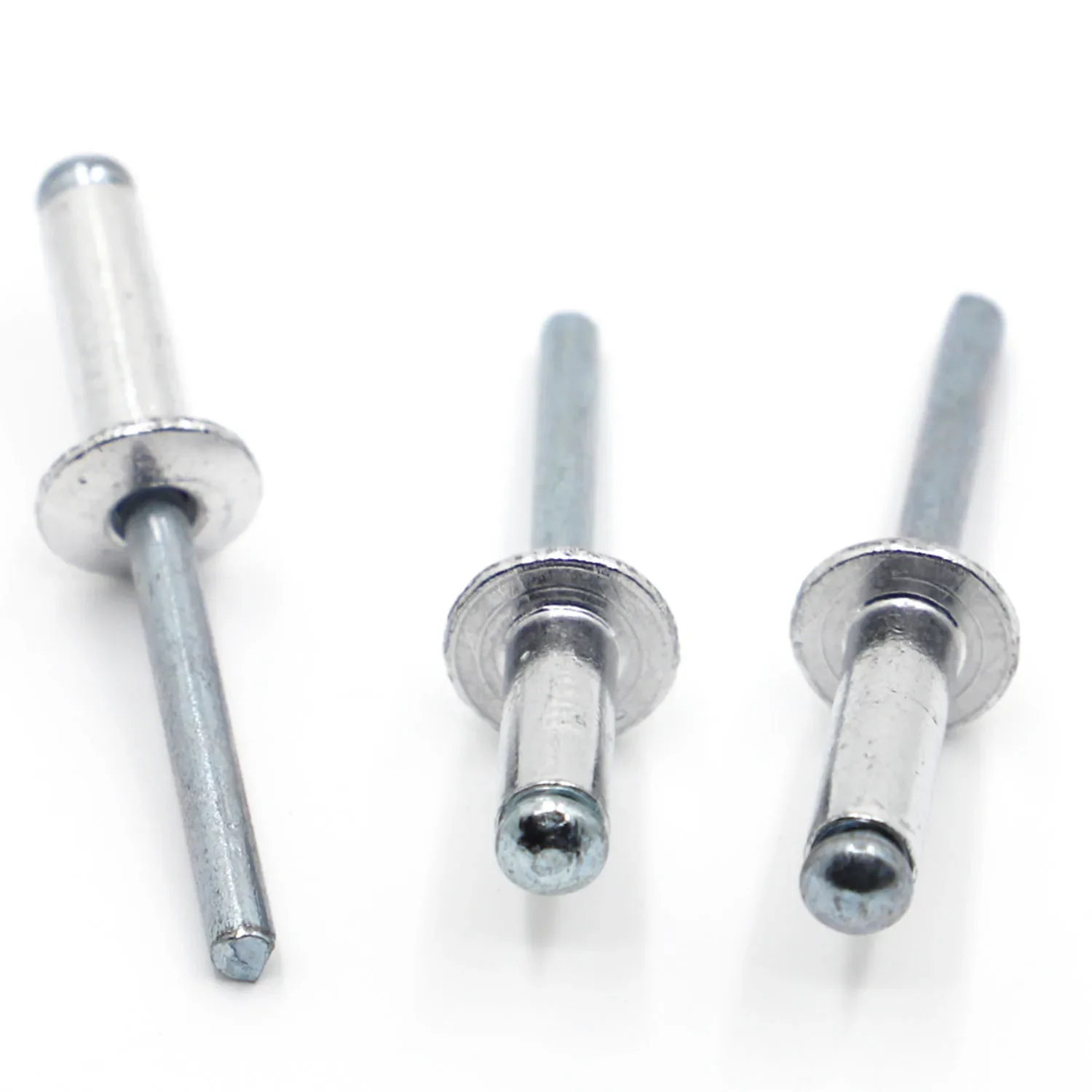 

10/20 шт. M2.4 M3.2 M4 M5 M6 GB12618 Алюминиевая грибовидная головка, оправка, глухие заклепки, заклепки для гвоздей, поп-заклепки для мебели, автомобиля, самолета