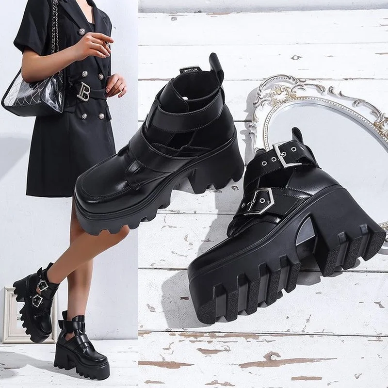 

The Big Size 43 Female Sandals Black Buckle Strap Platform Punk Sandals High Heel Cool Fashion Casual Shoes Woman Heels Women