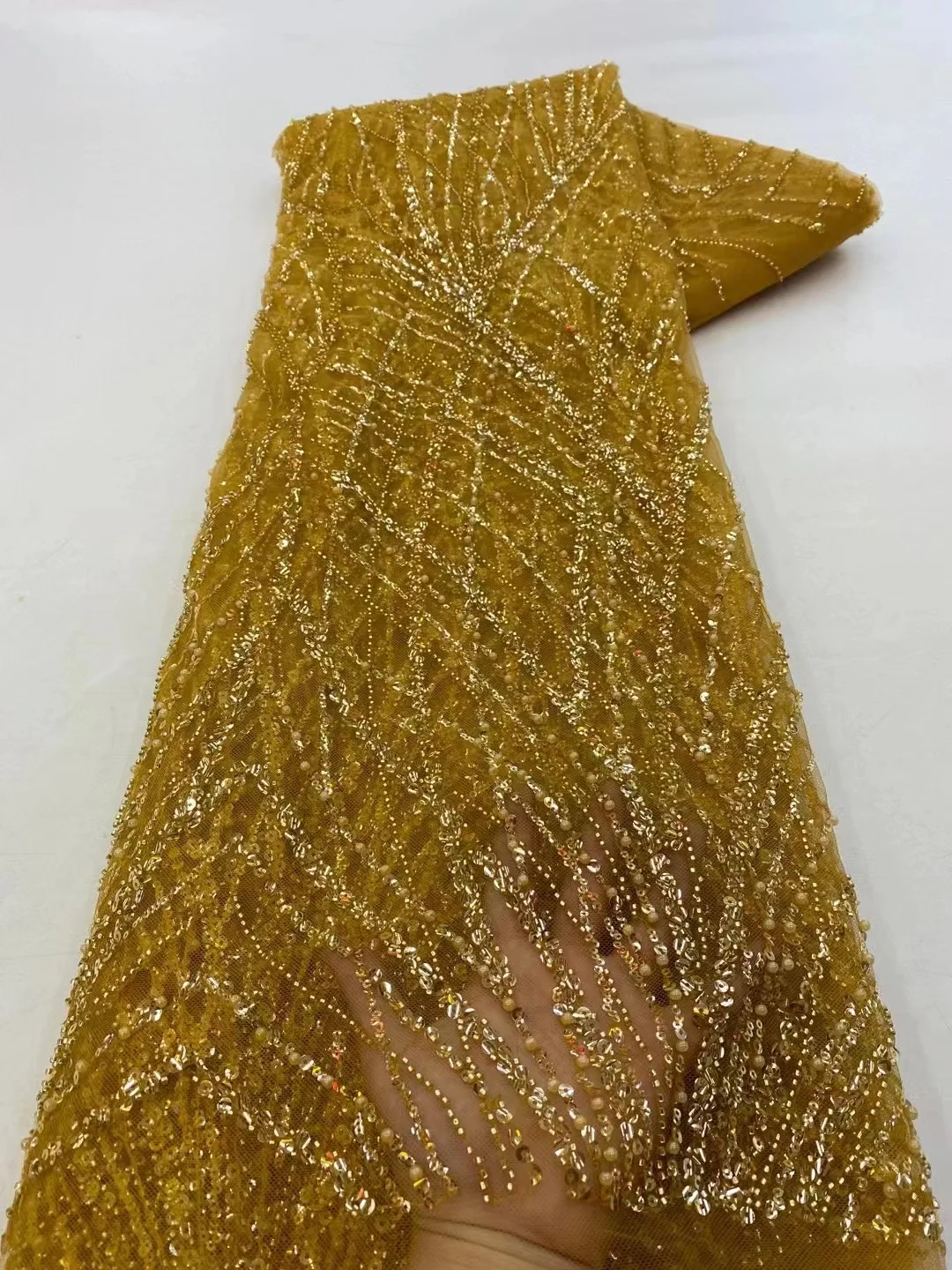 

2023 High Quality Handmade Beaded Groom African Sequins Embroidery French Tulle Lace Nigeria Lace Fabric For Sewing QF0234