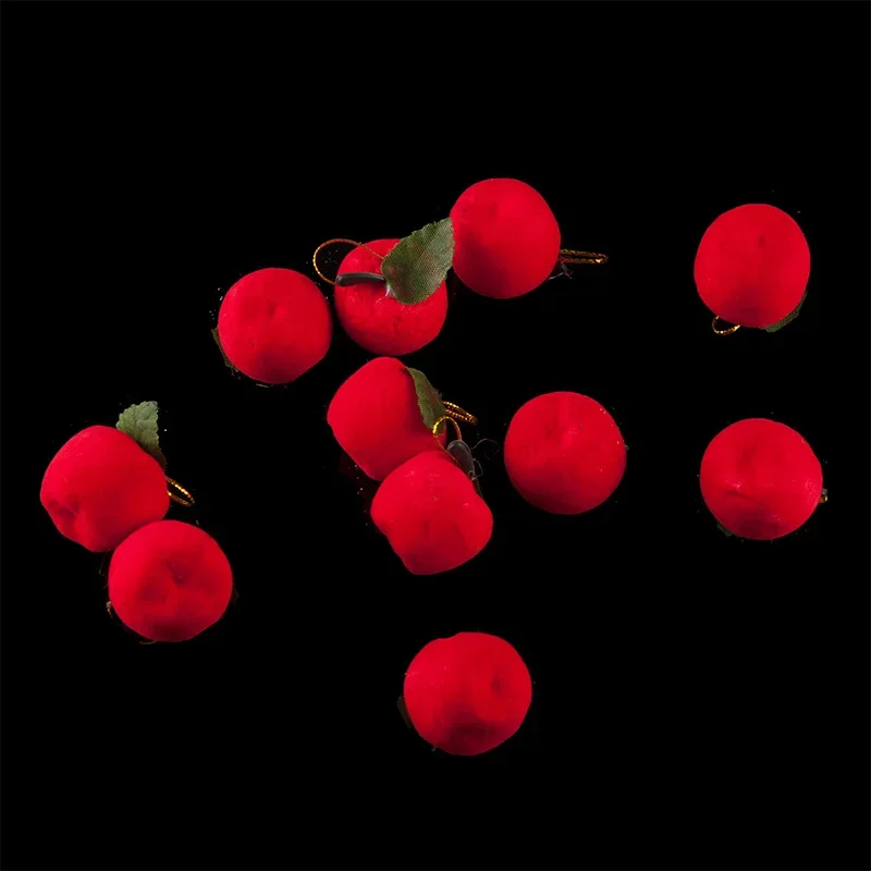 Маленькая подвеска 12 штук 3 см красное яблоко