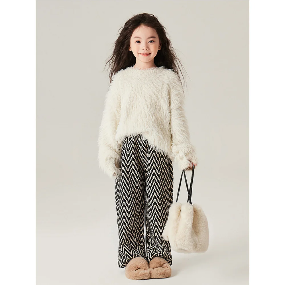 

Sweaters Korean Winter New Girls Baby Imitation Mink Velvet Diamond Check Velvet Trousers Round Collar 2023 Warm