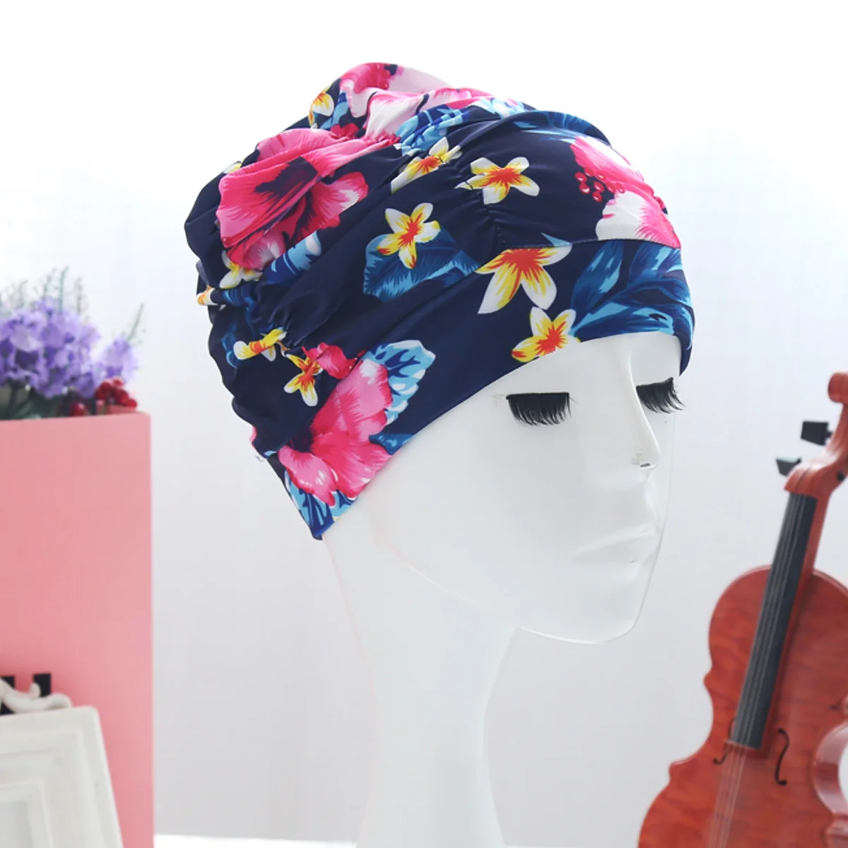

1 шт. плиссированная эластичная шапка для плавания с цветочным принтом и защитой ушей, шапка для плавания, шапка для плавания для женщин