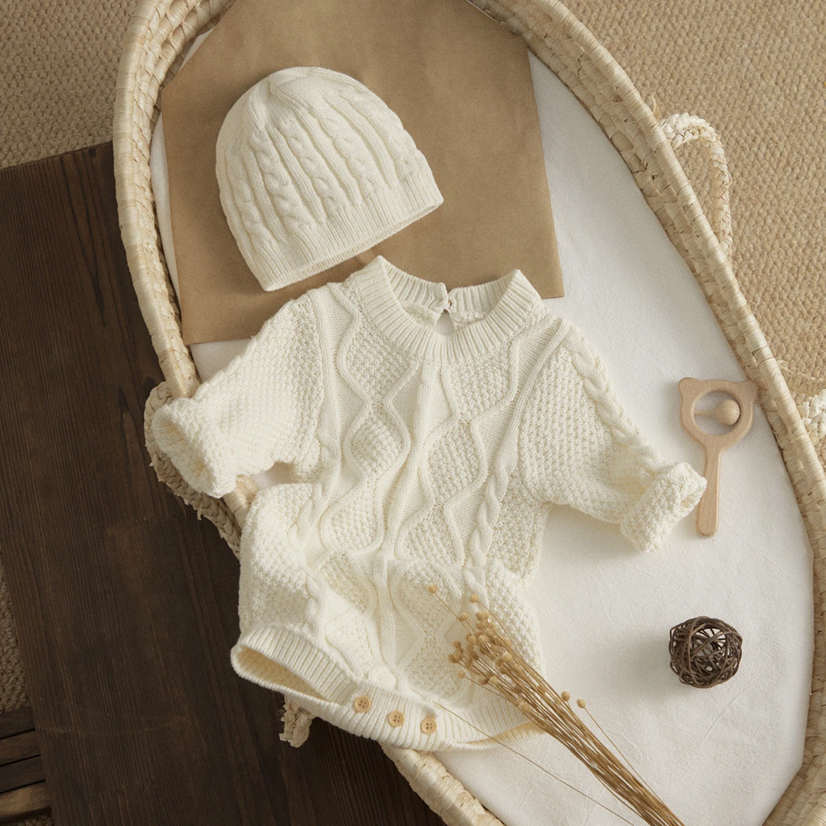 Женский трикотажный комбинезон Ma &amp Baby теплый однотонный с длинными рукавами и