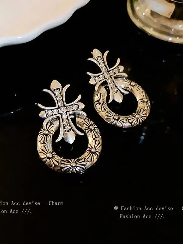 Silver Needle Diamond Cross Ring Earrings European and American Exaggerated Cold Sle Ear Studs Personalized Design Earrings...