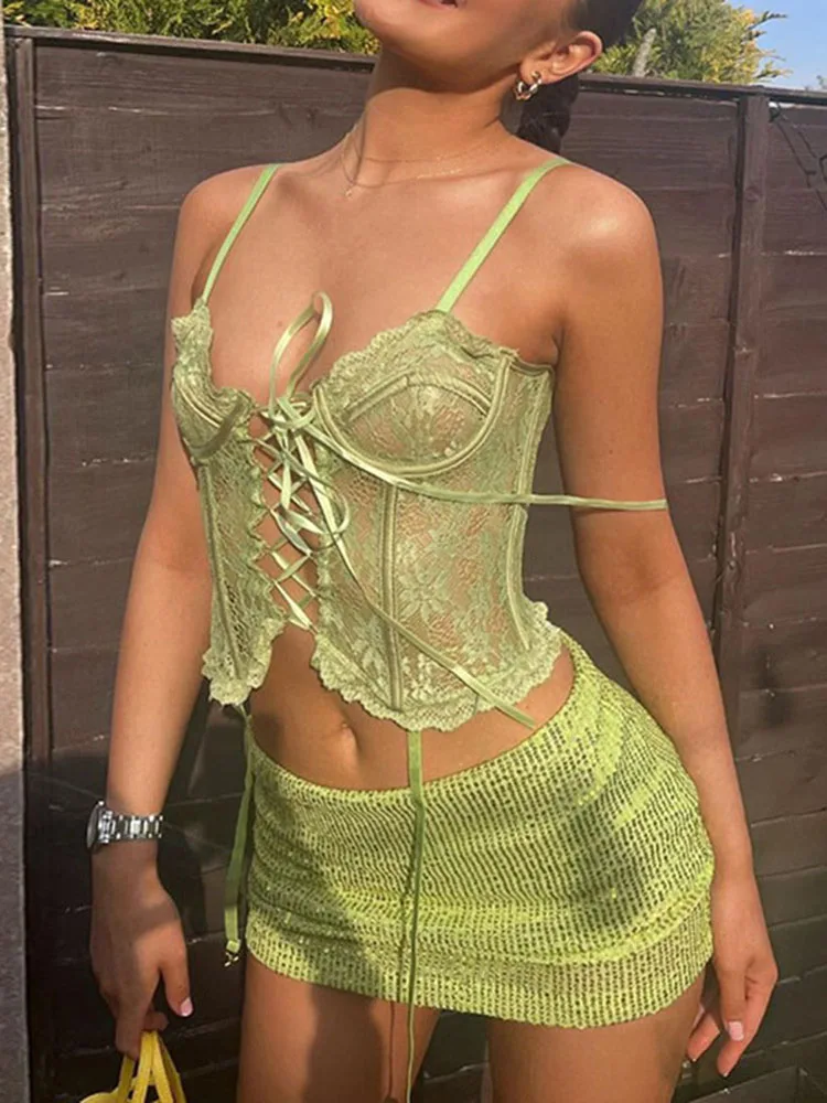 

Женский кружевной зеленый корсет-топ с бантом и открытой спиной