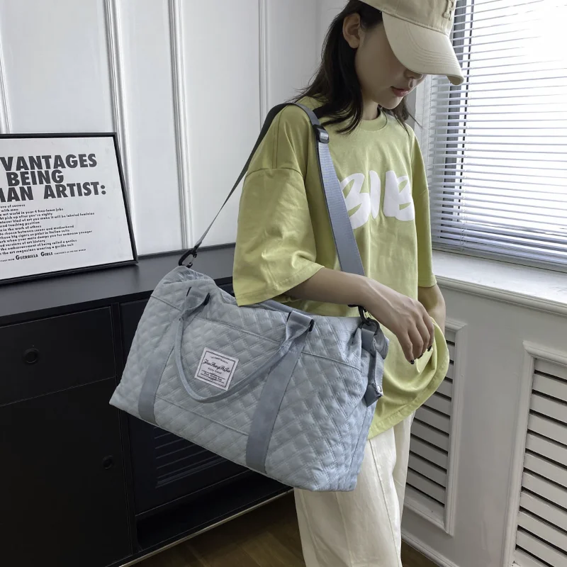 Lightweight Waterproof Travel handbags Travel Bag Large Capacity Sports and Fitness Female Travel Handbags for women