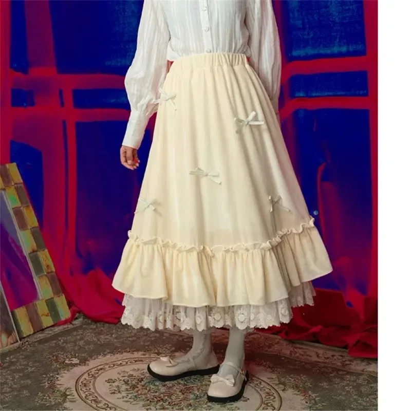 Юбка плиссированная бархатная с завышенной талией и кружевным подолом