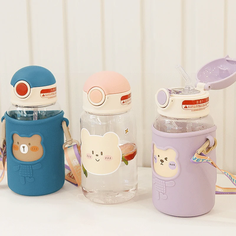

Kawaii Portable Cup With Strap Summer Outdoor Straw Mug Sports Drinking Tumbler Cute Cartoon Plastic Kettle 620ml Water Bottle