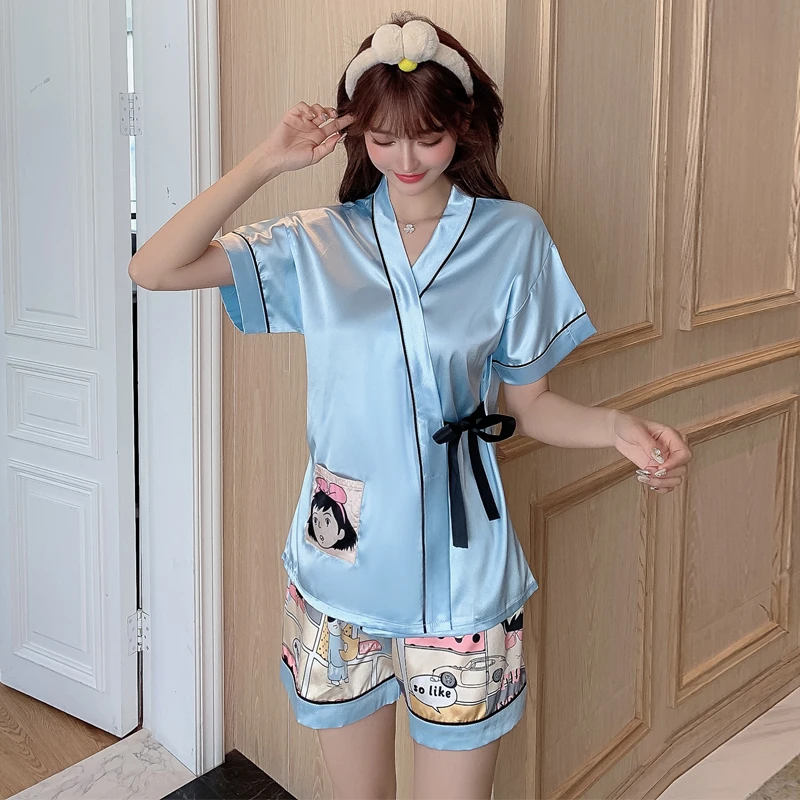 Disney Snow White Silk Pajamas Set for Women Pyjamas Casual Short Sleeve Kimono and Shorts Homewear Ladies Sleepwear Sets 2022