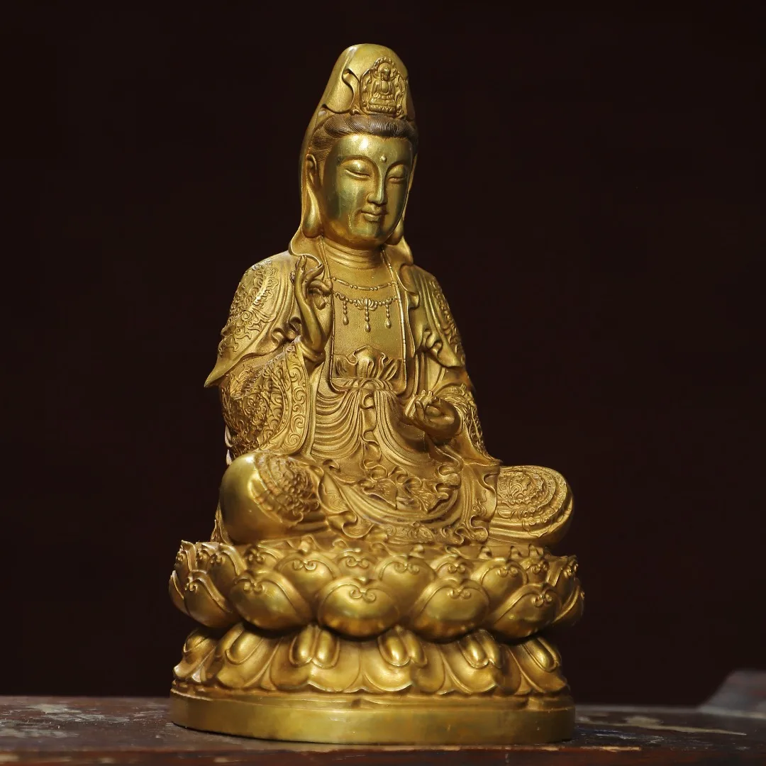 Домашнее поклонение религиозной статуи Будды с медной позолоченной статуей