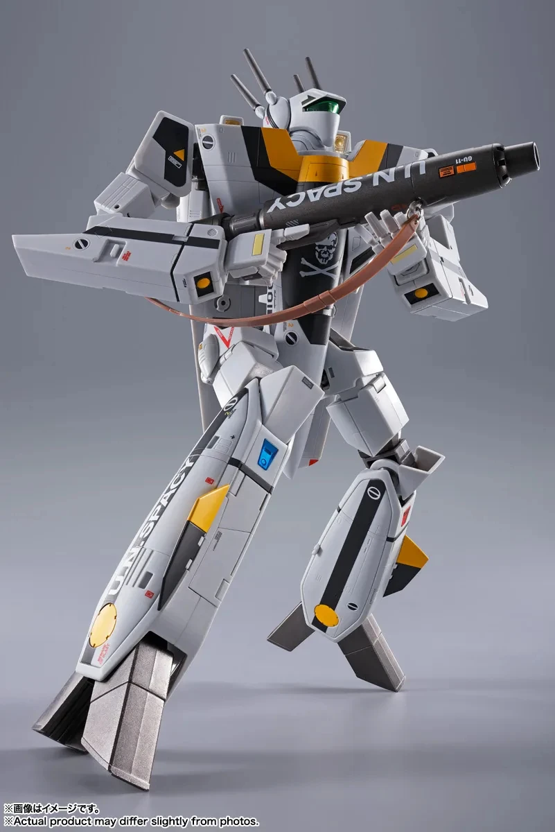 Фото Оригинальная фигурка Bandai Dx Chogoki Super Dimension Fortress Macross Vf 1S Valkyrie Roy Focker №3