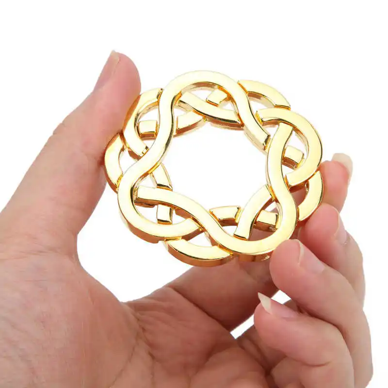 

2pcs Metal Brain Teaser Puzzles Classic Decompress Toy Unlocking Toy Stress Relief Toy Buckle Lock Toy For Children Adult