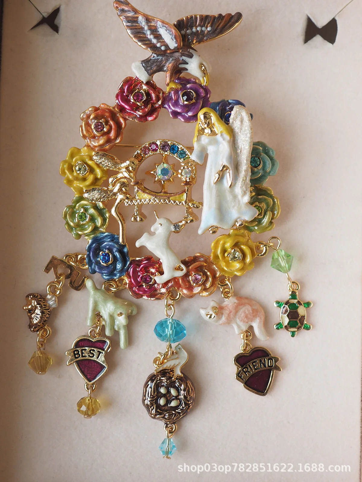 

Vintage Western antique Good friend pendant Fairy brooch