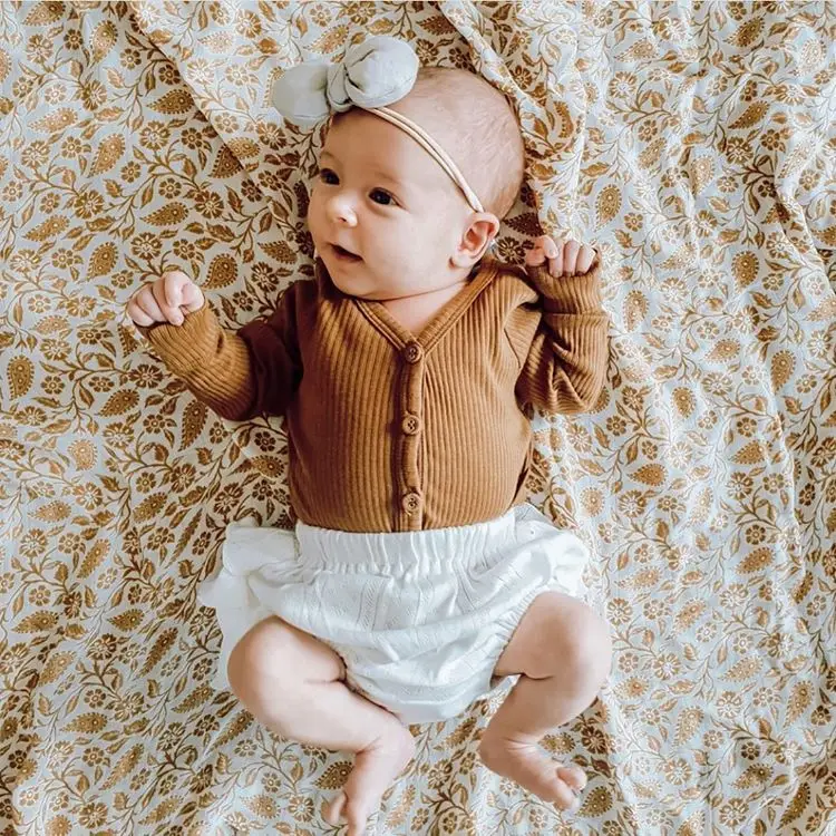 

Newborn Baby Girls Clothes Set Brown Briefs Bodysuit Tops Solid Color Shorts Headband Spring Autumn Infant Outfit