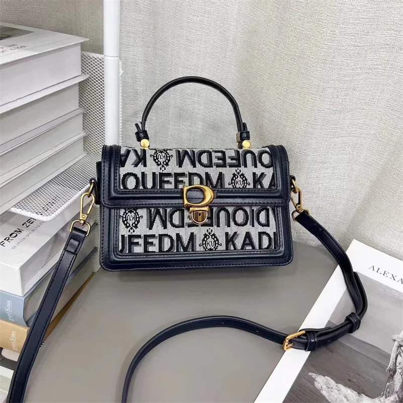 

Famous Brand Designer Small Square Bags 2023 New Fashion Single Shoulder Messenger Bag Luxury Designer Purses And Handbags Cc Gg
