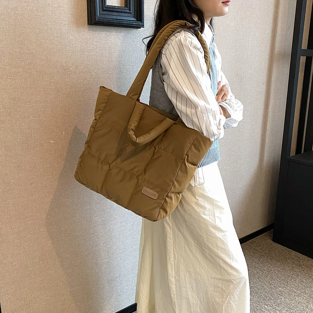 Женская сумка-тоут с подкладкой однотонная стеганая дамская сумочка в клетку