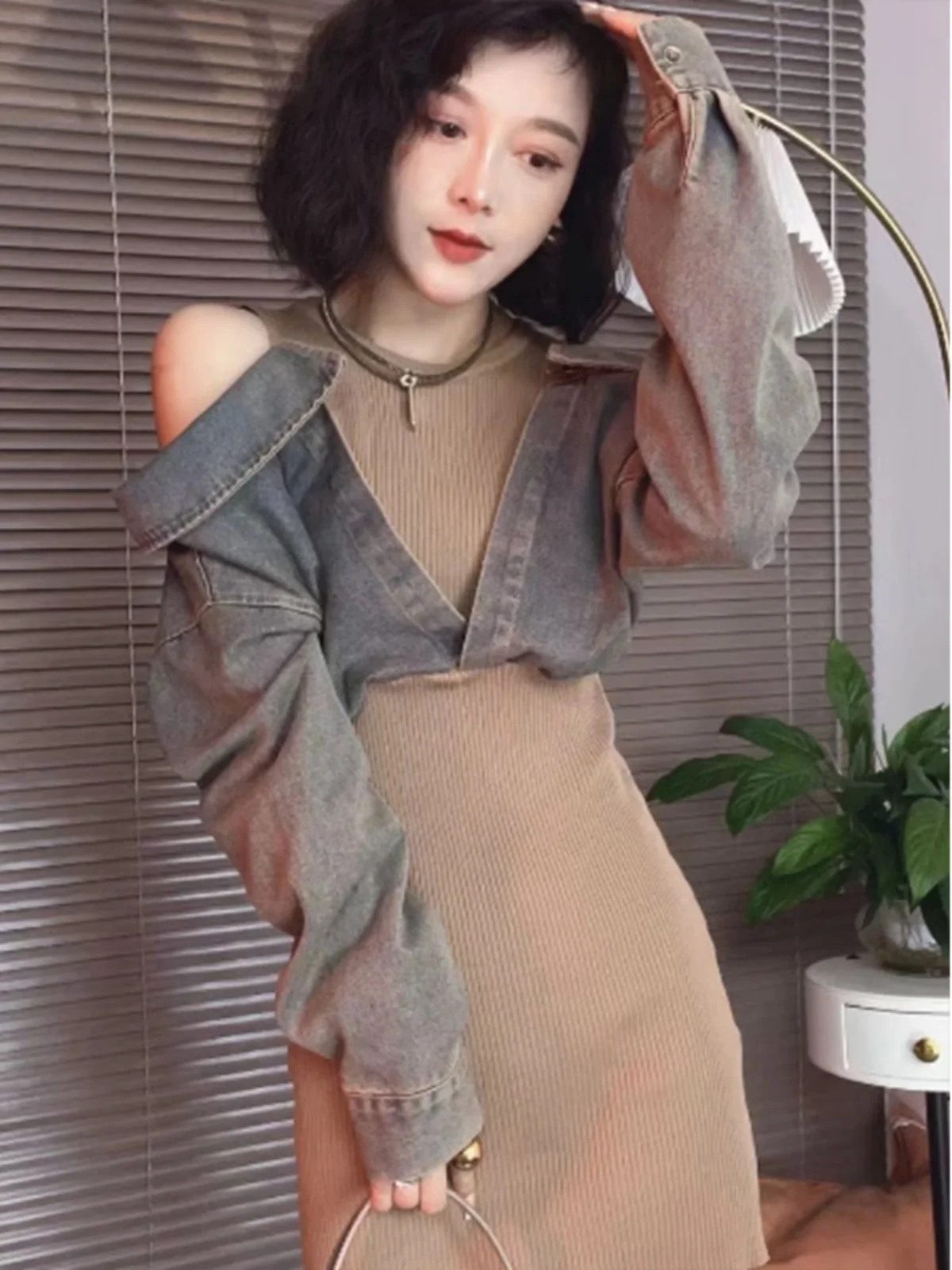 Имитация двух частей пэчворк открытые плечи джинс рубашка трикотажное платье