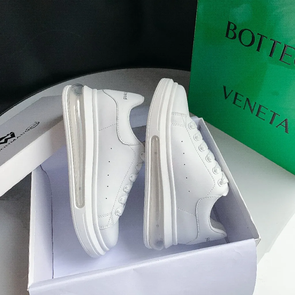 Classics Air Cushion Trend and Breathability Casual Sneakers for Women Famous Brand Design