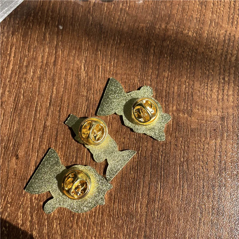 Эмалированная брошь с изображением головы кота собаки домашнего питомца милая