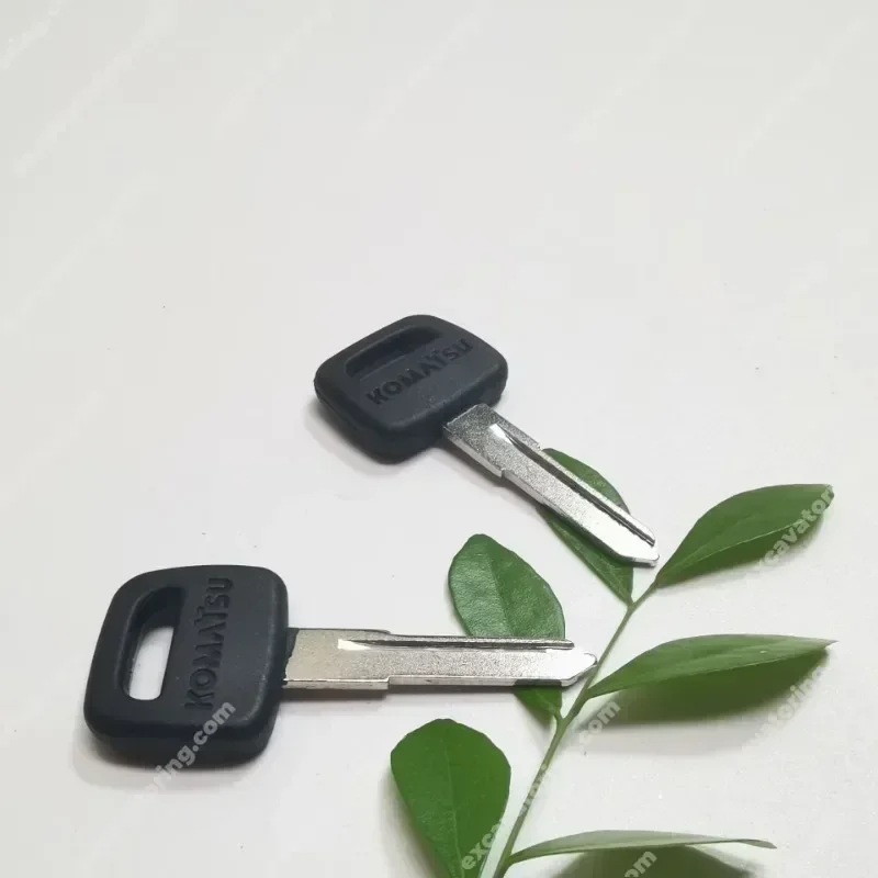 Ключ зажигания для экскаватора Komatsu 2шт PC56 60 70 130 200 210 220 300-7-8 аксессуары уязвимые