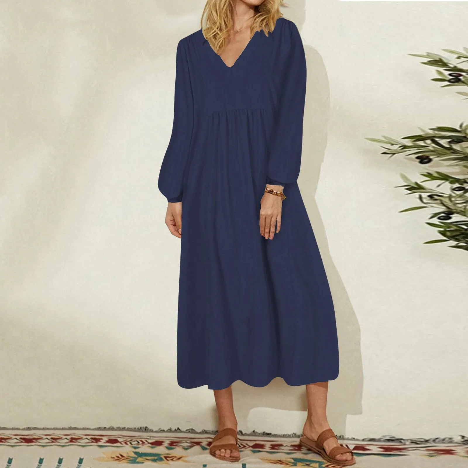 

2022 Spring Summer New Solid Color Fashion Women's V-Neck Cotton Linen Loose Lantern Sleeve Dress Commuting Leisure Vacation