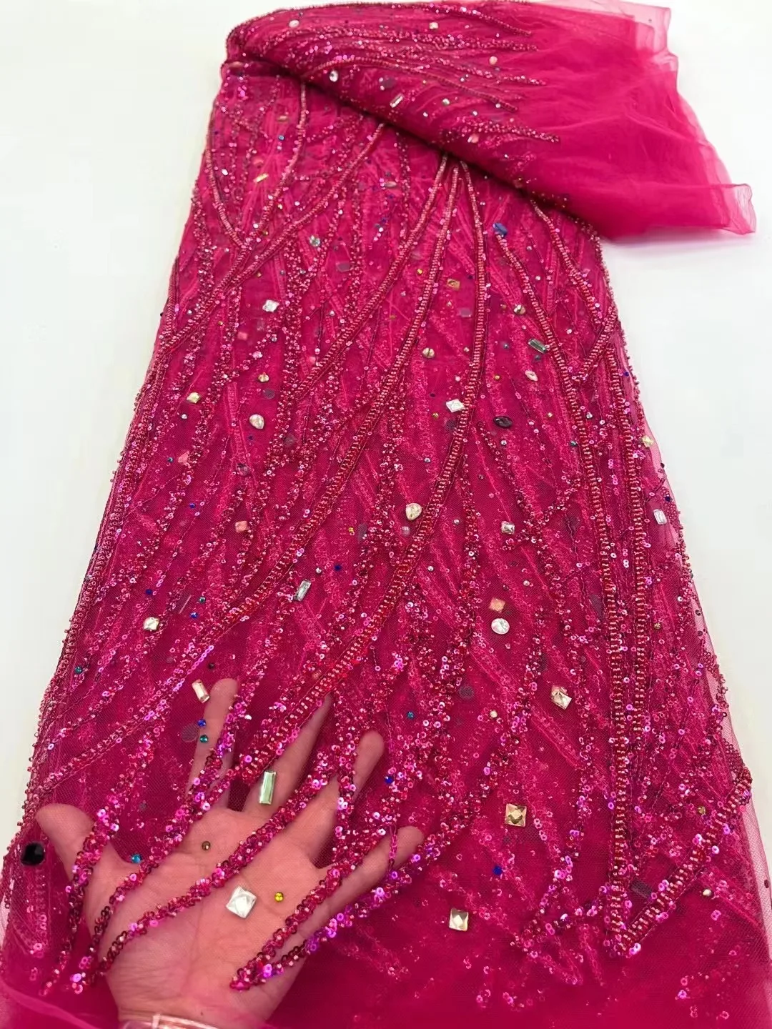 

2023 New Design Heavy Stones Nigerian Lace Fabrics Fashion Women African Tulle Lace Luxury Crystal Fabrics For Wedding