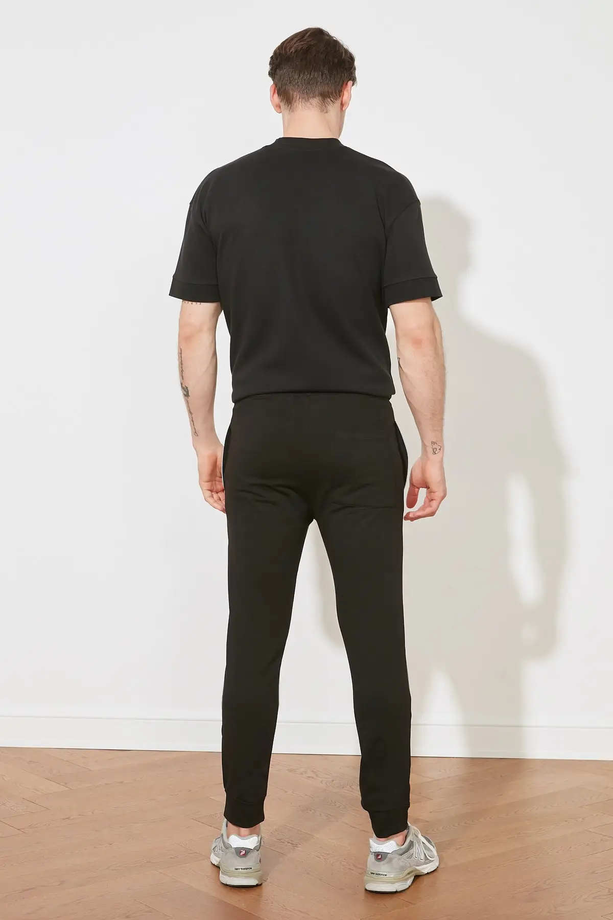 

Trendyol Male Slim Fit Color Block Sweatpants TMNSS21EA0161