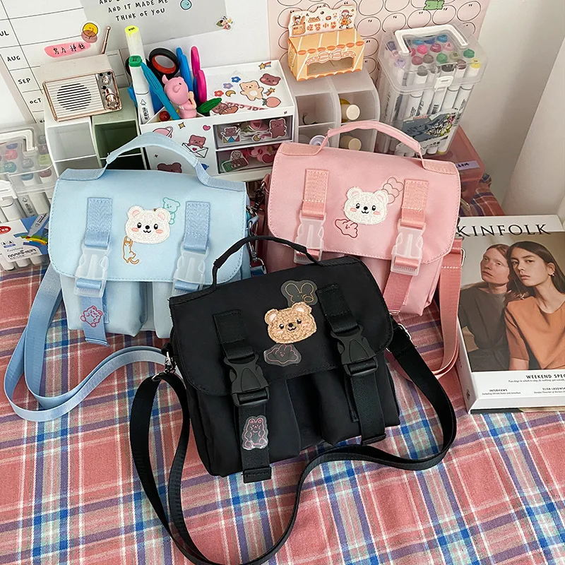 

2022 Kawaii Purse and Handbag Women Shoulder Bag Cute Girl Shopper Wallet Fashion Casual Bear Applique Mini Oxford Crossbody Bag