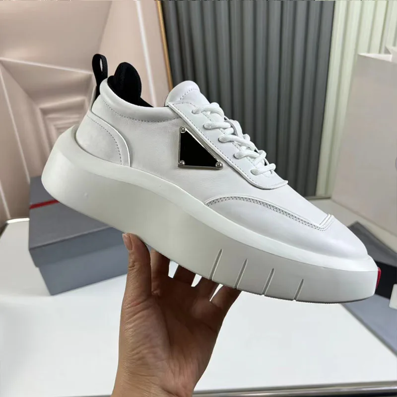 

European Station 2023 Spring And Autumn New Thick Sole increase Daddy Shoes Fashion Casual Platform Shoes Men Sports Running Sho