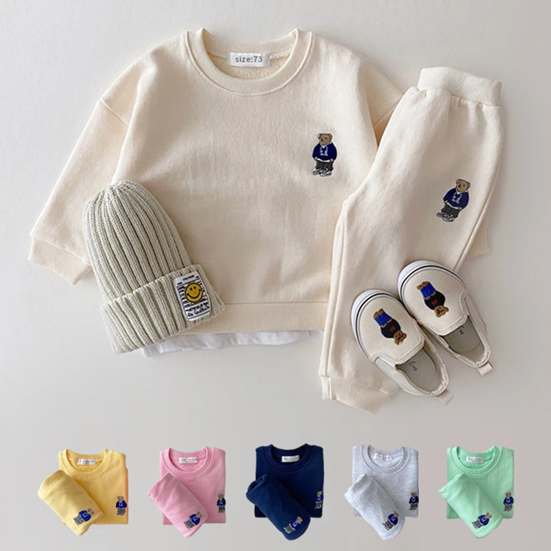 2022 Korea Toddler Sweatshirt+Pants 2pcs Sport Suit Outfits Baby Boy Tracksuit Cute Embroidery Bear Badge Kids Girls Clothes Set
