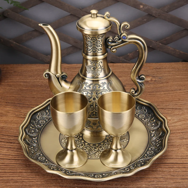 

Высококачественный винный набор в стиле ретро, Подарочная коробка, креативный домашний декор, высокий бокал для вина в дворцовом стиле ресторана