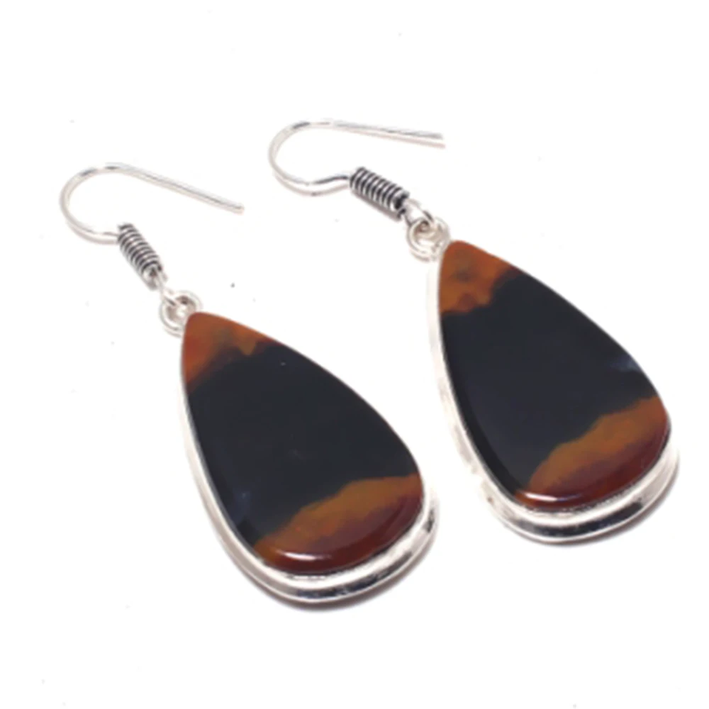 

Серебристые серьги кровоstone сверкают по меди, 52 мм, E4181