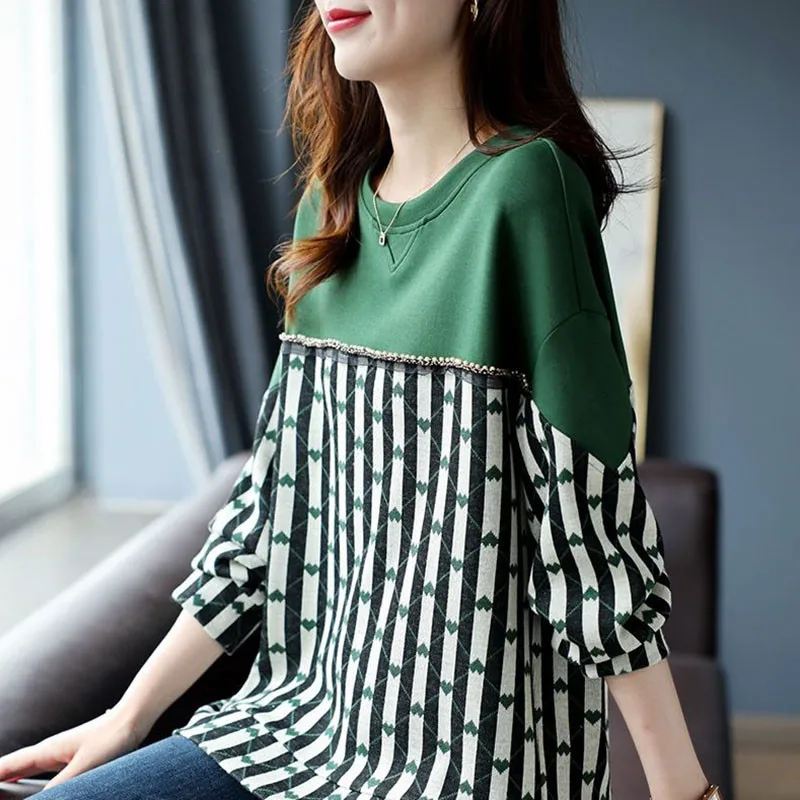 Spring Summer Pullover Women 2023 New Dark Green Fashion Round Neck Long Sleeve Tops Striped Beading Stitching Sweater Female images - 6