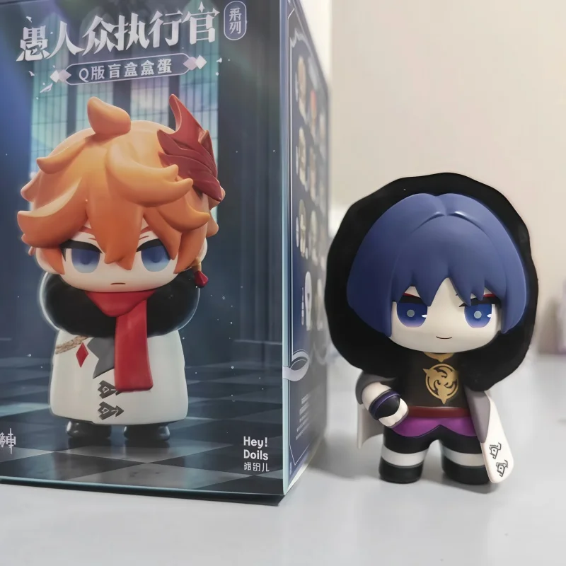 Фото В наличии: Фигурка-сюрприз Mihoyo Genshin Impact Fatui Executive Series Q Version (серия Blind Box), модная коллекционная игрушка-украшение №3