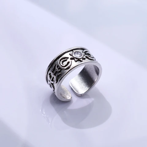 Серебряное регулируемое кольцо «Бог Солнца» LENNIK