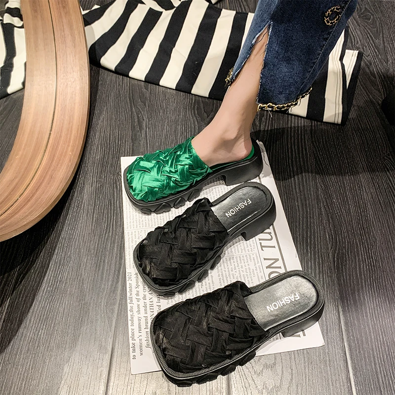 

Shoes Slippers Women Summer Slides Square heel Cover Toe Female Mule Med Pantofle Block Mules 2022 Cotton Fabric Rome PU Hoof