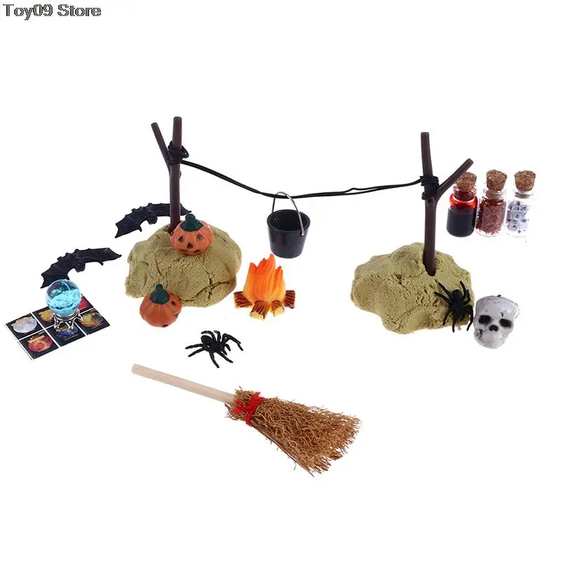 

Набор миниатюрных игрушек для кукольного домика в масштабе 1:12, Хэллоуин, летучая мышь, Череп, Искусственный Человек, тыква, голова, волшебная книга, украшение «сделай сам», праздничная Декорация