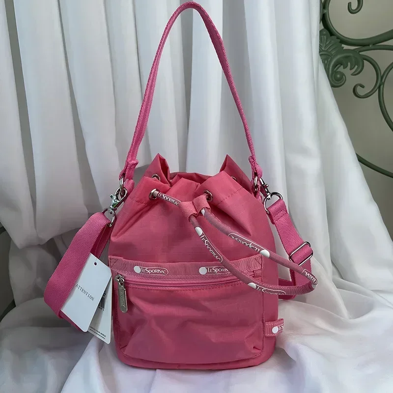 Lesportsacs Girl Сумка-бочка на шнурке 3464 Сумка через плечо одно 23*17*12 см Модная сумка для