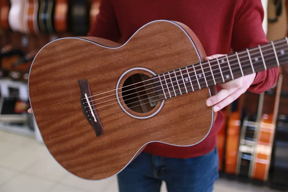 Acoustic guitar Sevillia IW-235M |