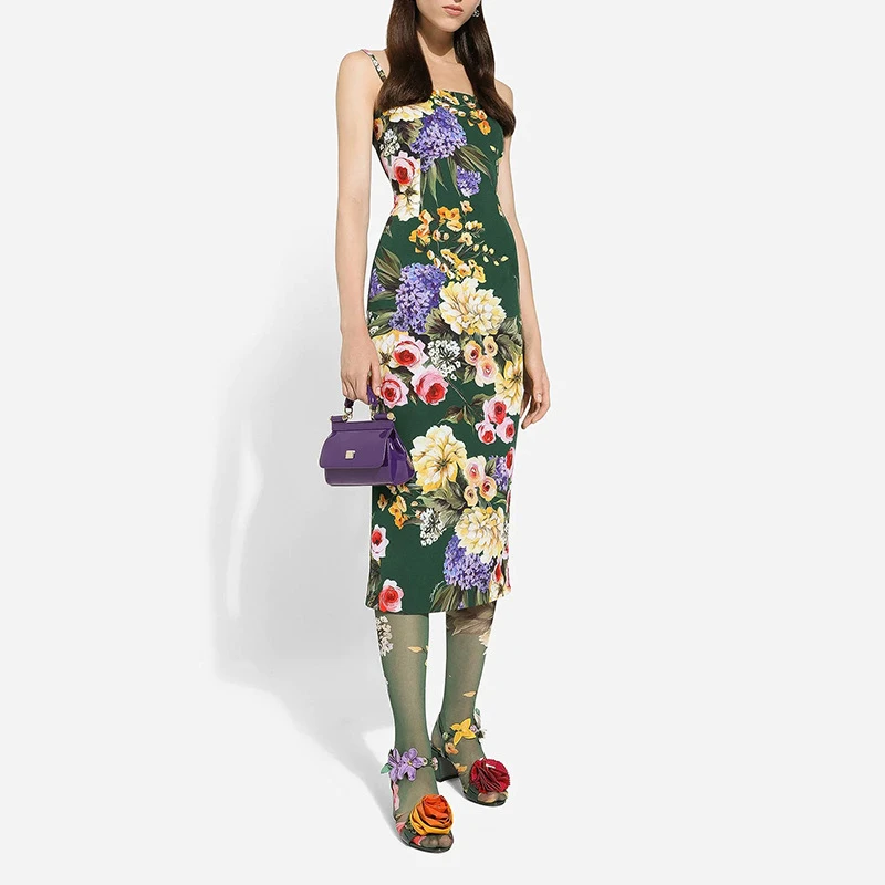 Женское платье с открытой спиной эластичное и наплечным ремнем весна-лето 2024