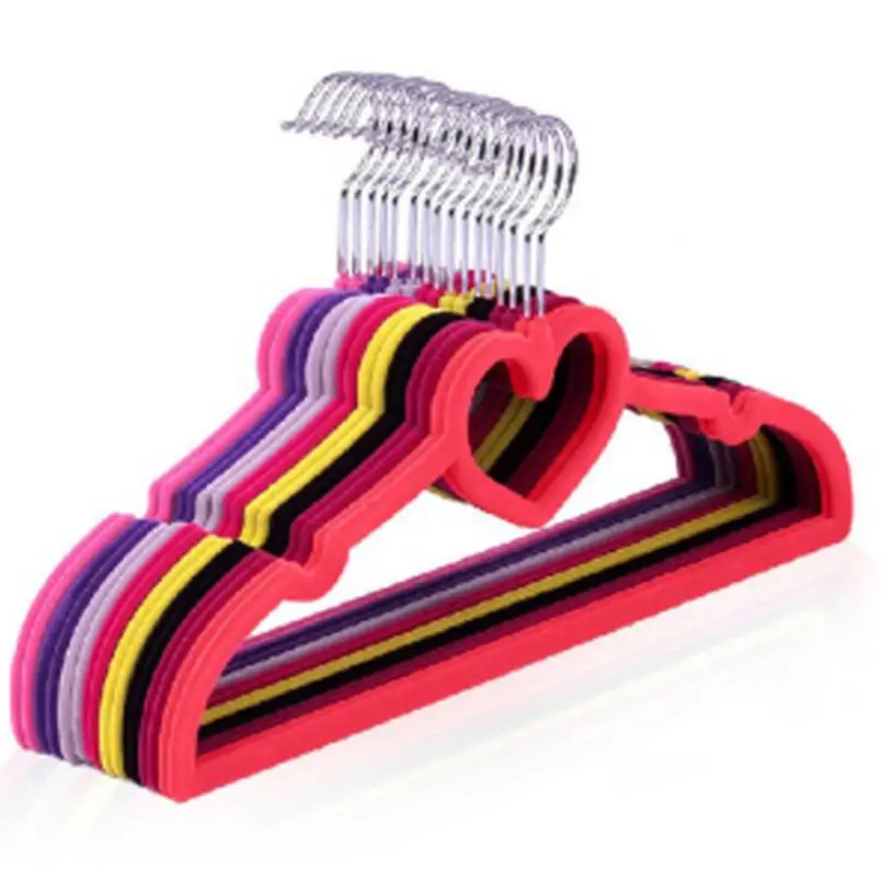 

Free shipping Premium Flocked Heart-Shaped Velvet Clothes Hangers Space-Saving No Slip Hangers 100pcs/lot lin4696