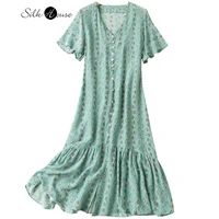 2022 summer silk v neck dress womens short sleeved design sense of niche wide pine mulberry silk medium length fishtail dress