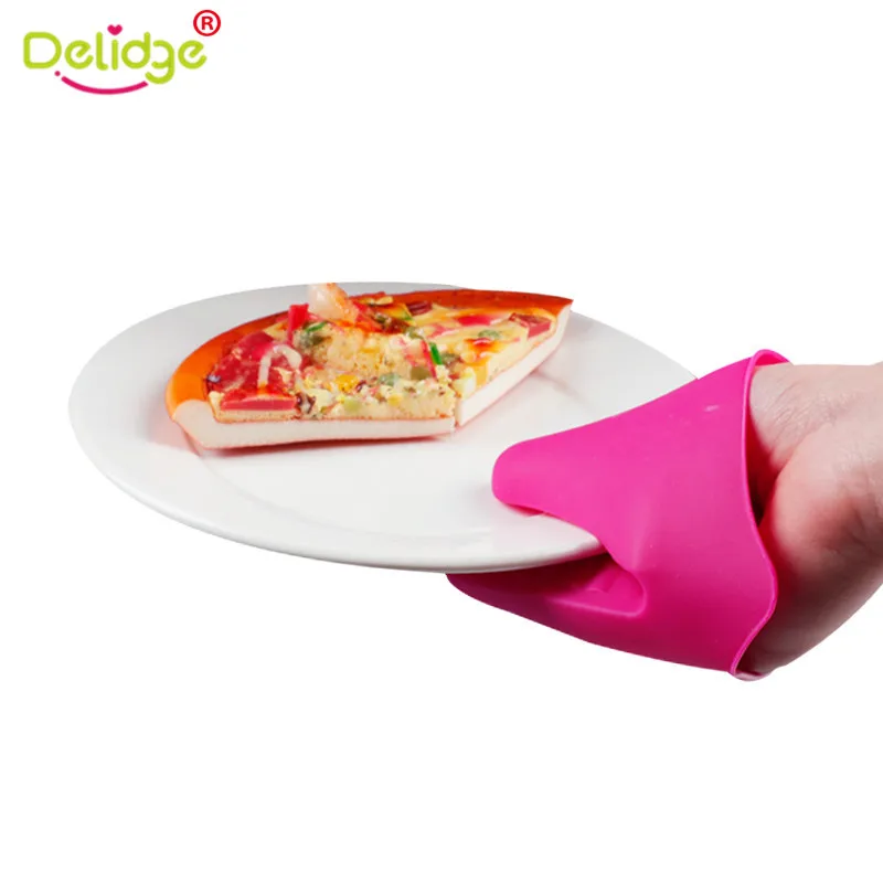 

2pcs Silicone Kitchen Tool Heat Resistant Glove Insulated Heat Pot Clips Microwave Oven Gloves Bakeware Cooking Tools