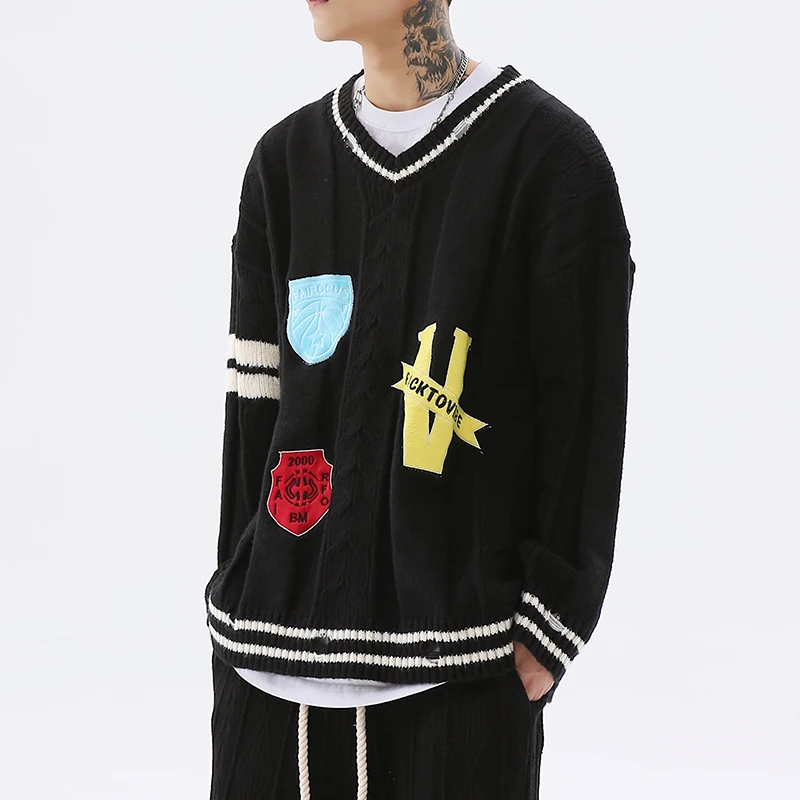 

Retro Streetwear V Neck Badge Spliced Pullover Men's Sweaters Harajuku Hip Hop Loose Knitted Casual Winter Clothes Oversized