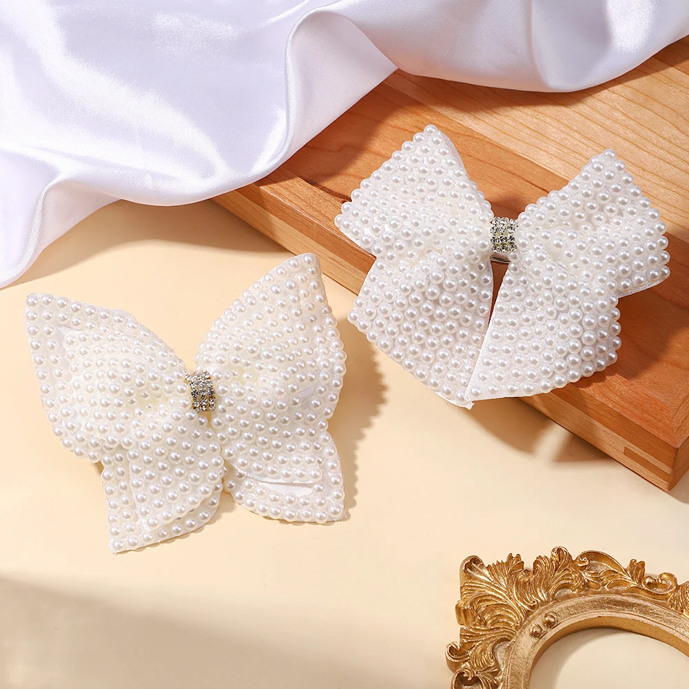 Рисунок 6 - Аксессуары для волос с белым жемчугом