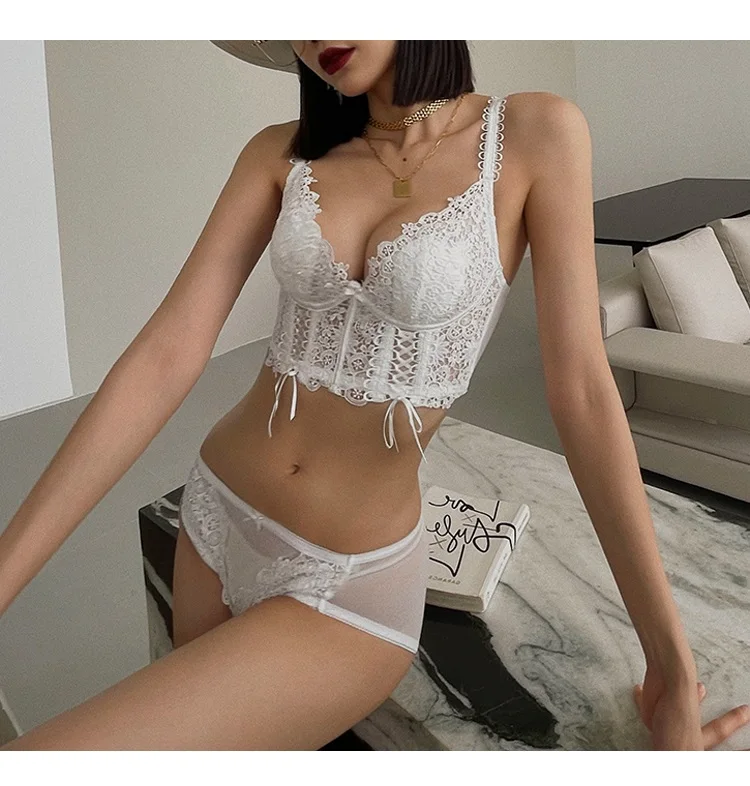 

New Sexy French Lingerie Women Lace Embroidery Bra And Panty Sets Push Up Brassiere Comfortable Brief Set Gathered Underwear